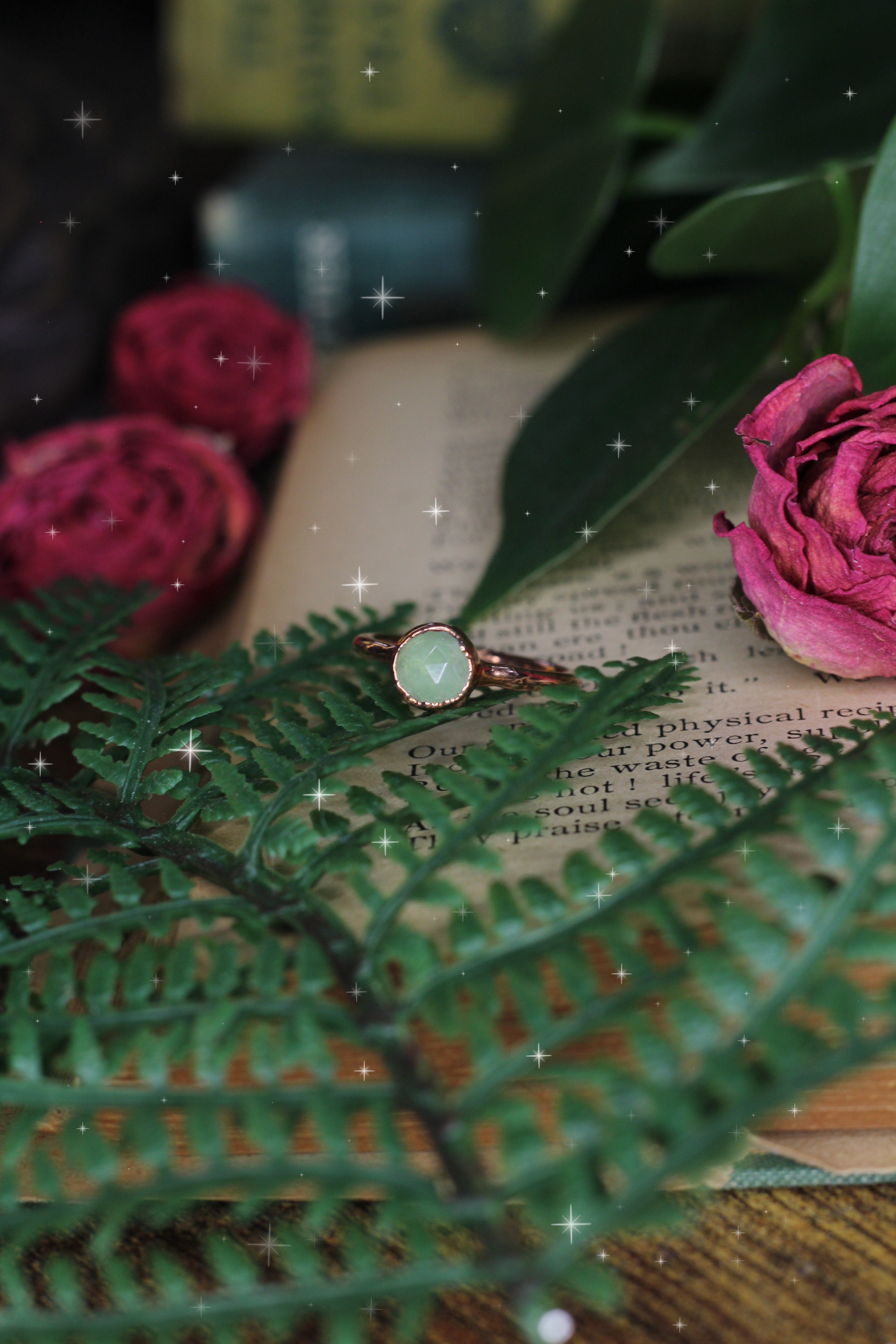 Mini Grosular Garnet Ring